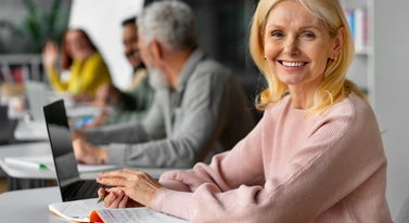 Pracownicy 50+ na rynku pracy. „Silversi powinni spróbować czegoś nowego”