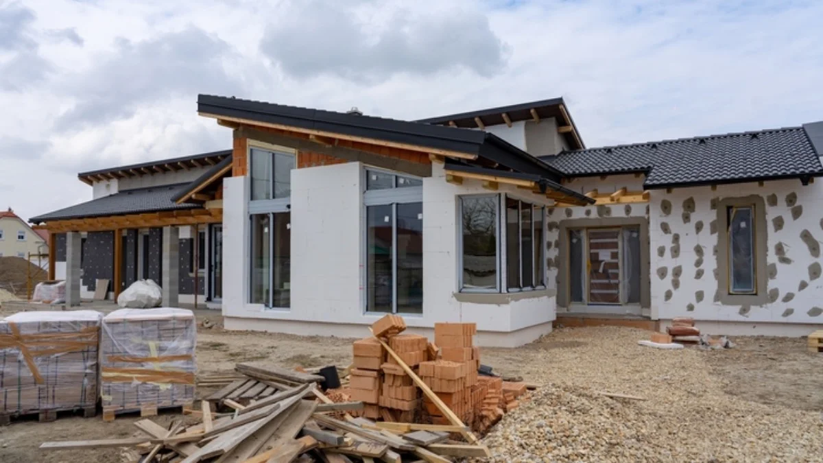 dyrektywa-budynkowa-astronomiczne-wydatki-raport