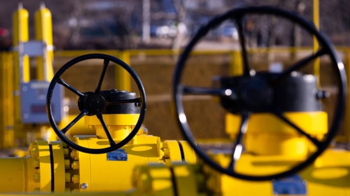 gaz-ziemny-mniejszy-popyt-nizsza-cena