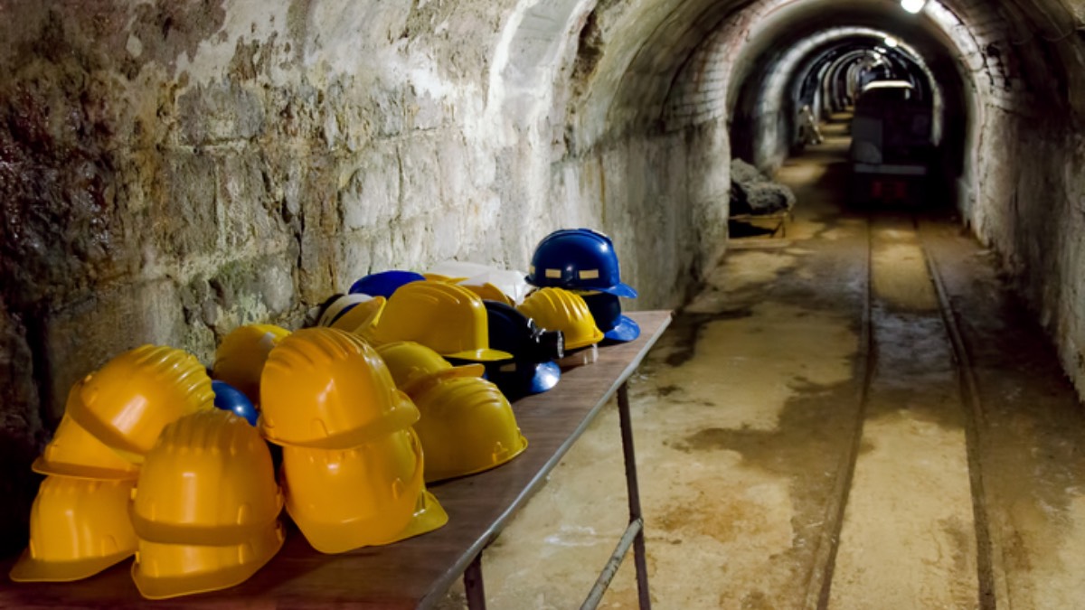 300 tys. miejsc pracy wisi na włosku. Gigantyczne ryzyko dla Śląska