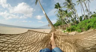 Podatek od pracy zdalnej. Biuro pod palmą może kosztować krocie