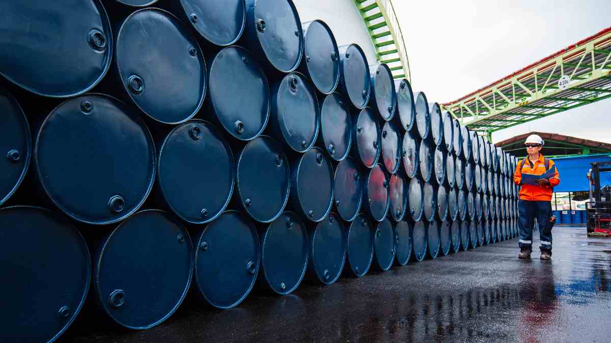 Tanie tankowanie wróci na stałe? 2026 mocno zaskoczy kierowców