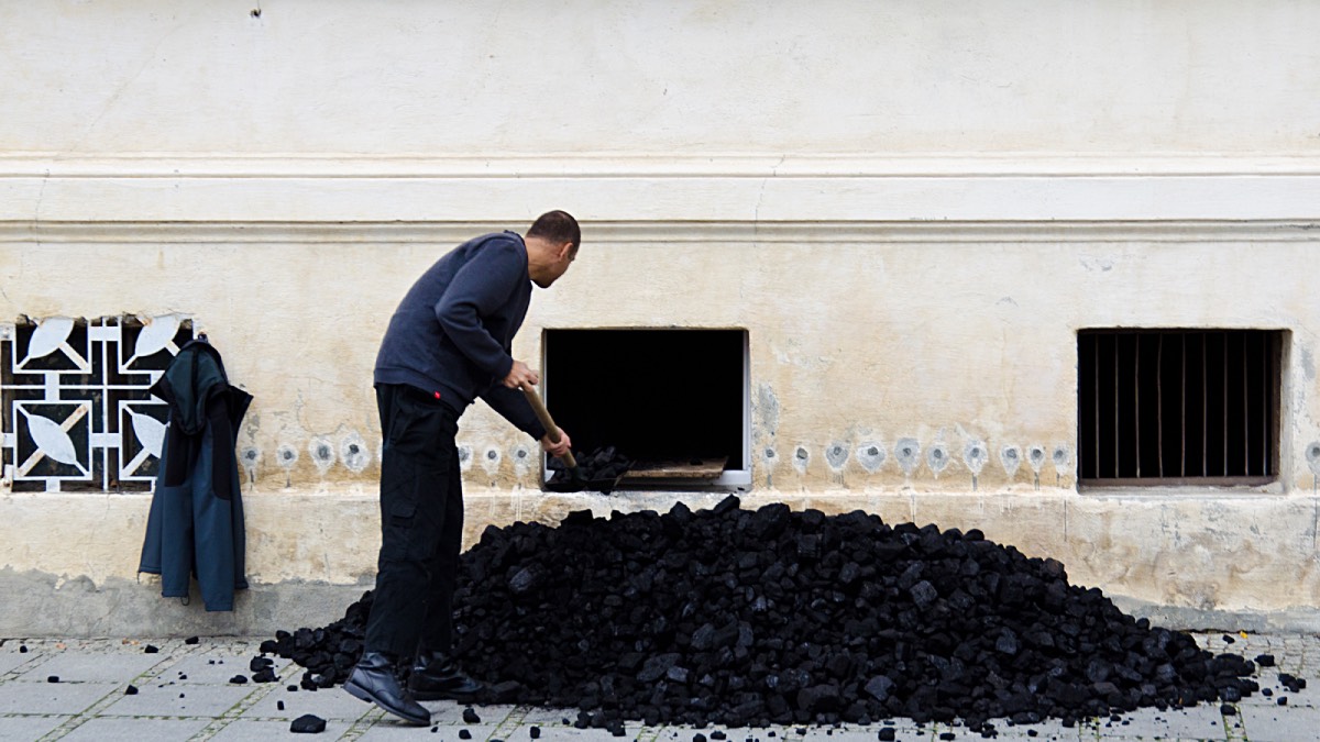 Węgiel czy pellet? Ceny bezlitosne dla kieszeni Polaków