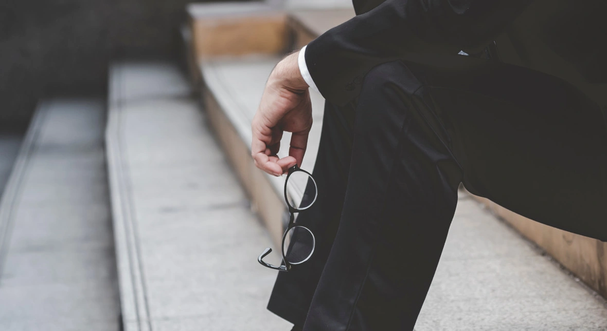 Image for Ma 55 lat, wysłał 300 CV i nic. „Mój PESEL to wyrok”