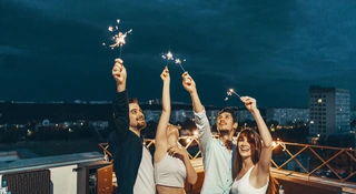 Nowy Rok bez mrozu i balu. Sylwester Polaków zmienia adres