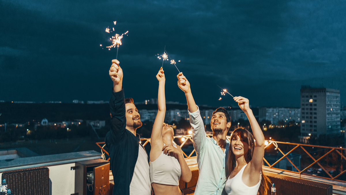 Nowy Rok bez mrozu i balu. Sylwester Polaków zmienia adres