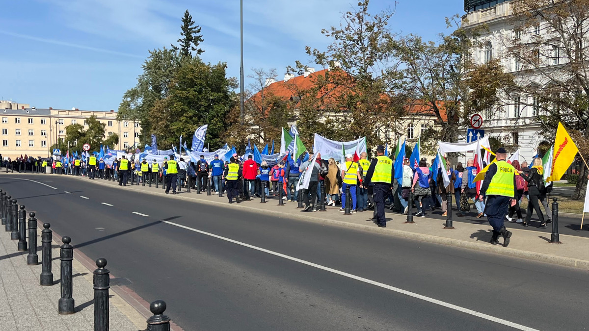 Lepsze pensje, urlopy i warunki pracy. Super wiadomość dla pracowników