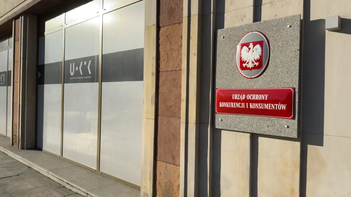 Wakacje kredytowe. UOKIK żąda od banku aż 119 mln zł