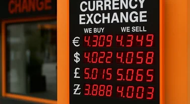 Złoty jak dolar, euro i funt. Będzie miał swój symbol