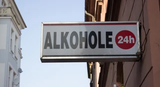 Po 22 alkoholu nie kupisz. Kolejne miasta z zakazem sprzedaży