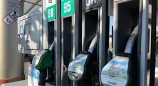 Benzyna po 10,60 zł na litr. Nie dajcie się zastraszyć, to taniej niż dziś