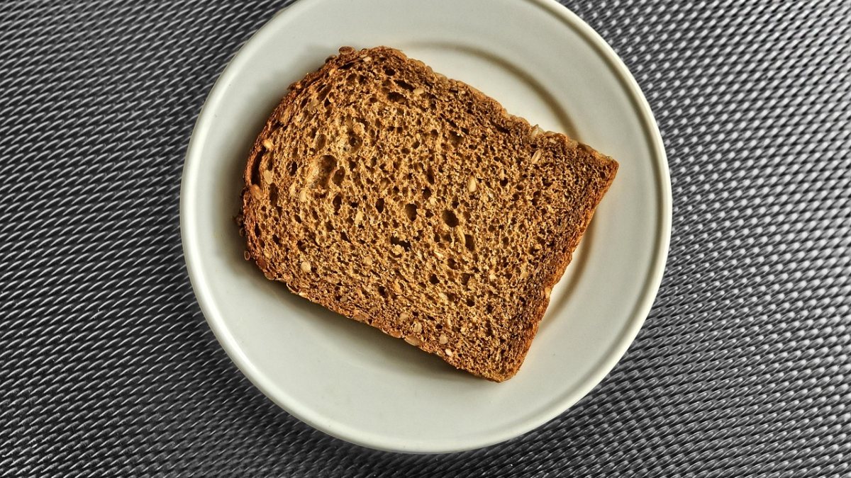 Głód w Polsce ma nową twarz. Cichy kryzys na talerzach