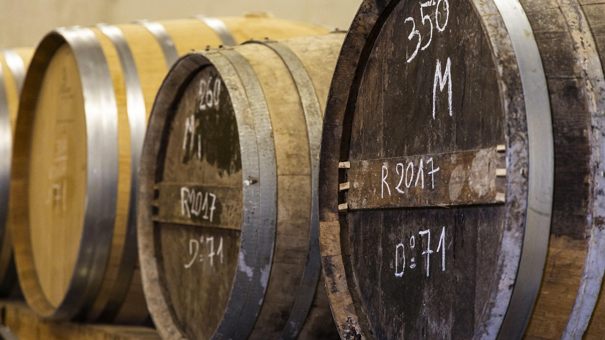 Świat tonie w morzu alkoholu. Nie chodzi o picie, wręcz przeciwnie