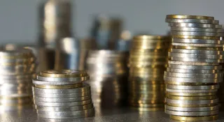 Wycofujemy pieniądze z lokat. Ryzykujemy, szukając wyższych zysków