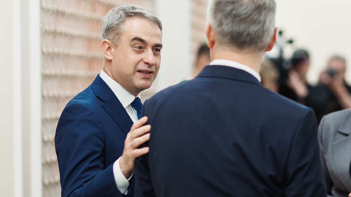 Rząd uderzy podatkiem w big techy. Tylko iż chińskie