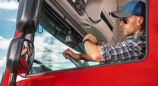 „Rządowa” oferta dla kierowców. Etat i nawet 13 tys. zł na rękę