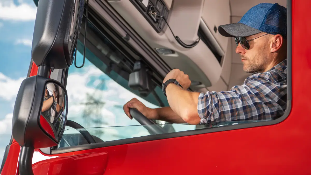 „Rządowa” oferta dla kierowców. Etat i choćby 13 tys. zł na rękę