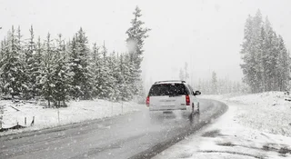 Śnieg na dachu auta? Drogówka już na ciebie czeka