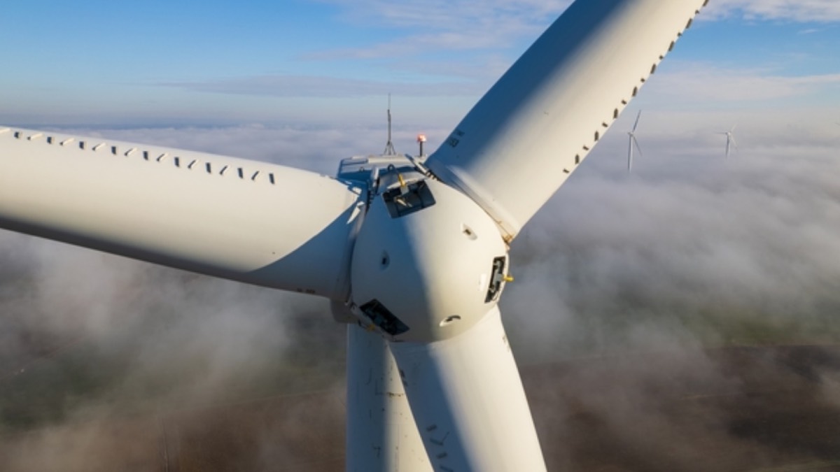 Wiatraki znowu na celowniku. Rachunki za prąd mogą wystrzelić