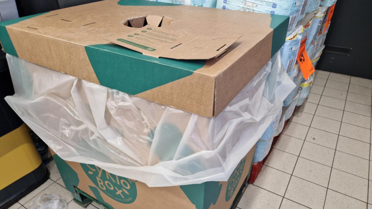 Pudełko w Biedronce to nic. Dajmy medal pani kierownik