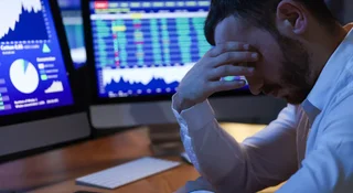 Co się dzieje z bitcoinem? Ludzie tracą fortuny na krypto