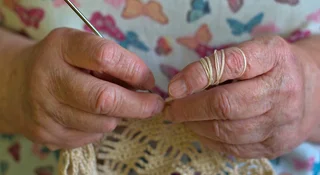 Jak oszczędzać na emeryturę? ZUS nie wystarczy