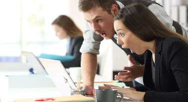 Biedny Niemiec i biedny Polak. Komu żyje się lepiej na pensji minimalnej?