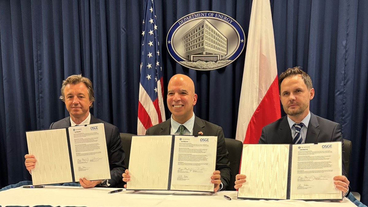 Polska będzie miał swój reaktor SMR. Orlen podpisał umowę