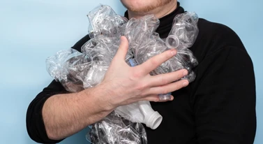 Szybka kasa na butelkach. Spryciarze testują system kaucyjny