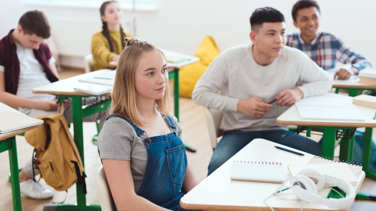 Jakie są szkoły policealne bez matury? Przykładowe kierunki, dzięki którym zyskujesz praktyczne kwalifikacje
