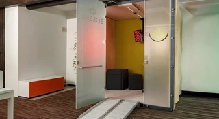 Korpoludki dostały nową budkę. Tym razem do terapii światłem