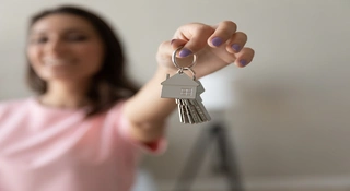 Przestali płacić czynsz i są bezkarni. Posłowie mówią: dość