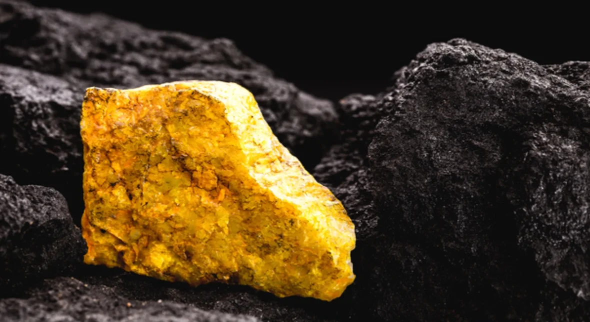 Image for Osiągnęliśmy szczyt. Czy to początek końca złota na Ziemi?