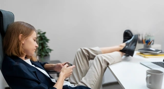 Słyszeliście o nowej modzie z TikToka? Już jest w polskich biurach