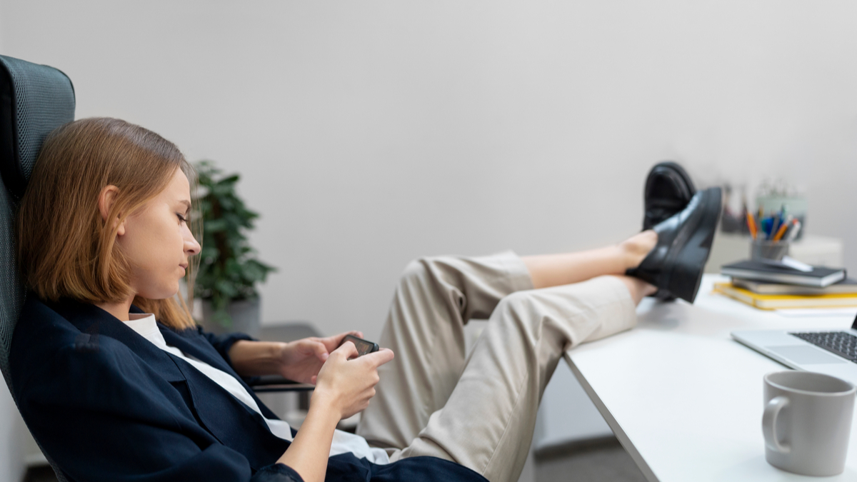 Słyszeliście o nowej modzie z TikToka? Już jest w polskich biurach