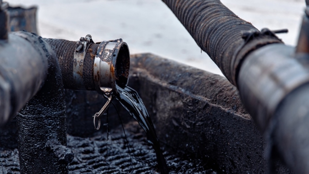 Diesel dobija do 8 zł. Rząd ma jeden ruch, by to zatrzymać