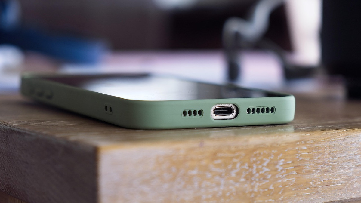 Zakaz telefonów w szkołach. MEN szykuje rewolucję