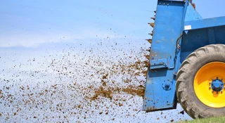 Wieś to hałas i zapach obornika. Nowe prawo usadzi mieszczuchów