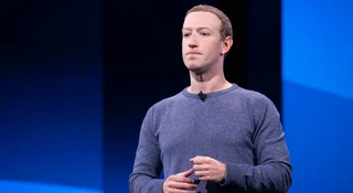 Meta zarobiła krocie, akcje lecą w dół. Zuckerberg szykuje się na wydatki