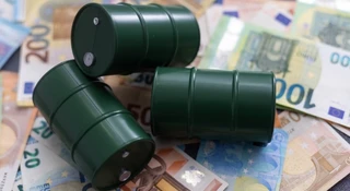 Cena ropy wystrzeliła. Świat na krawędzi recesji