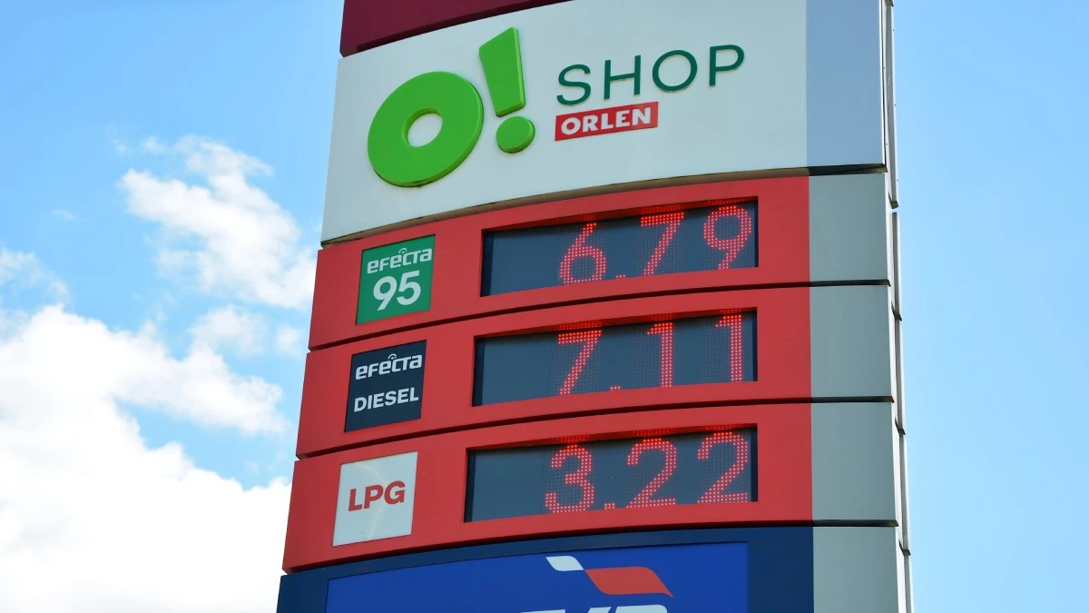 Kto tankuje LPG, ten się nie śmieje. Pozostałe paliwa też drożeją
