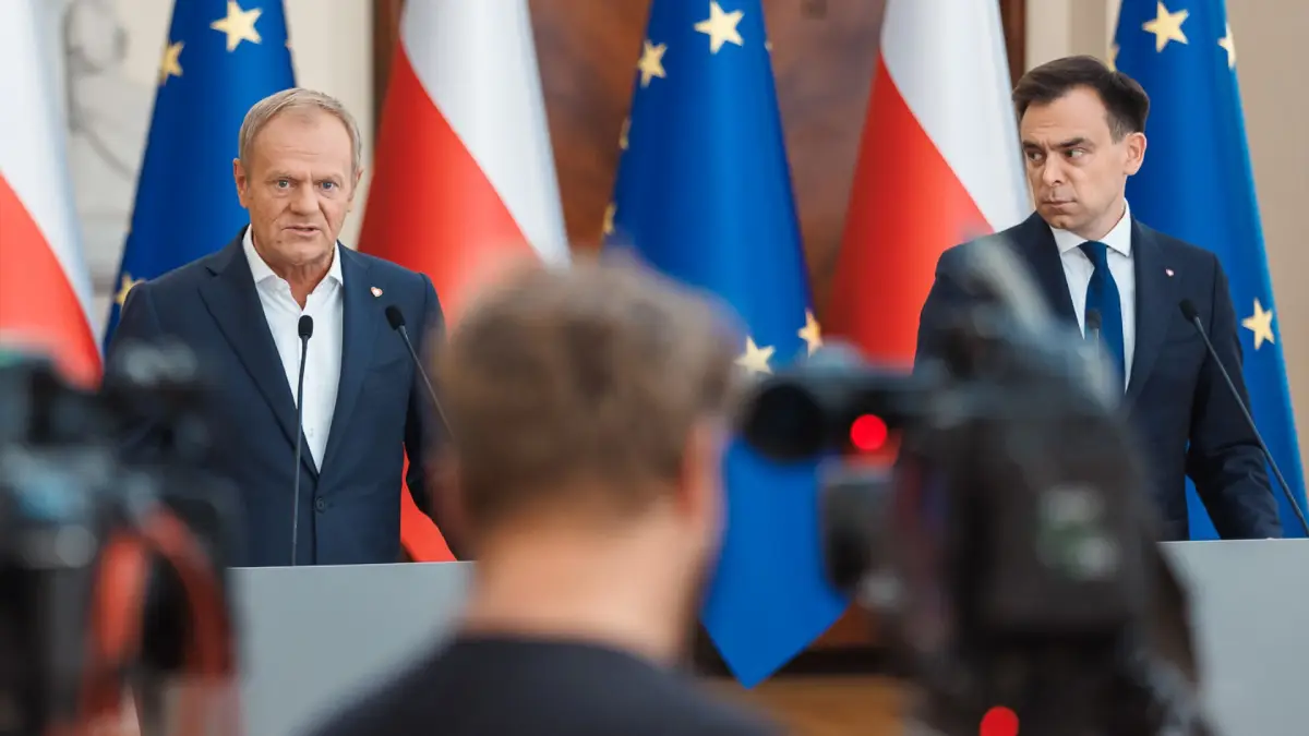 Klienci bez ochrony i praw. Rząd umywa ręce, banki tryumfują