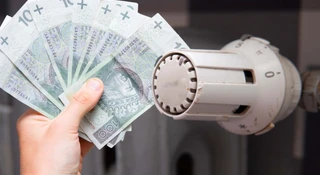 Chce zakazać w Polsce pomp ciepła. „Bo są tańsze od pelletu”