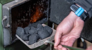 Przegrywamy walkę ze smogiem. Kopciuchy są jak hydra lernejska