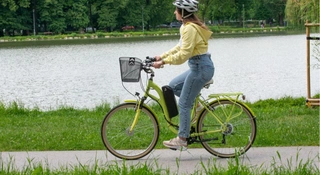 Milion e-rowerów na polskich drogach. A co kryje się w ich bateriach?