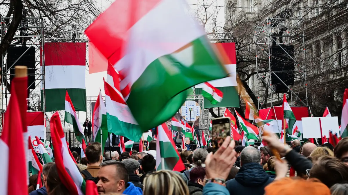 Forint wśród najsilniejszych walut na świecie. Węgrzy świętują