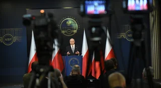 Podwyżki stóp wracają do gry. Glapiński wysłał jastrzębi sygnał