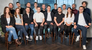 Viktor chce być pierwszym “pracownikiem AI”. Polski startup zebrał 75 milionów dolarów
