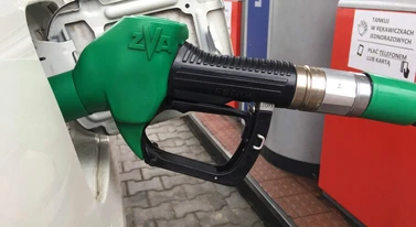 Benzyna poniżej 6 zł? Rząd przedłuża Ceny Paliw Niżej