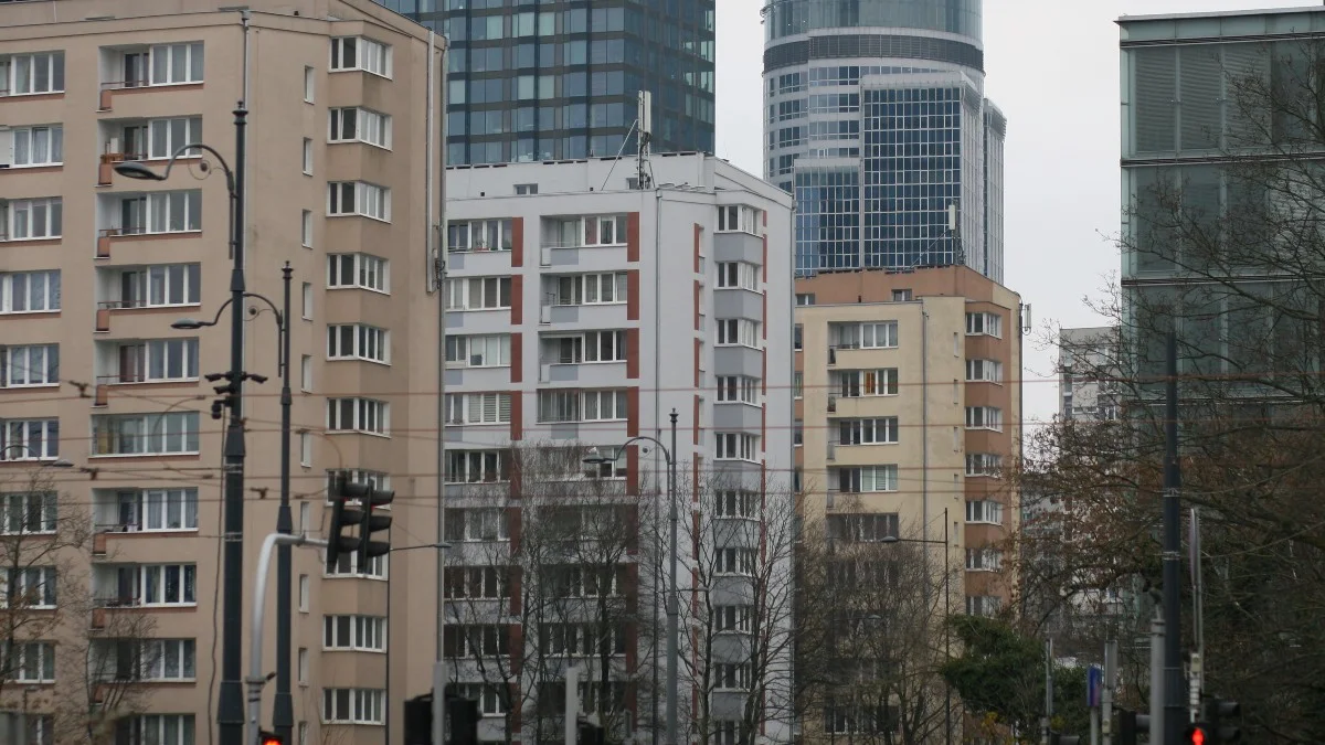 Dostała od matki pieniądze na mieszkanie. Zapłaci horrendalny podatek